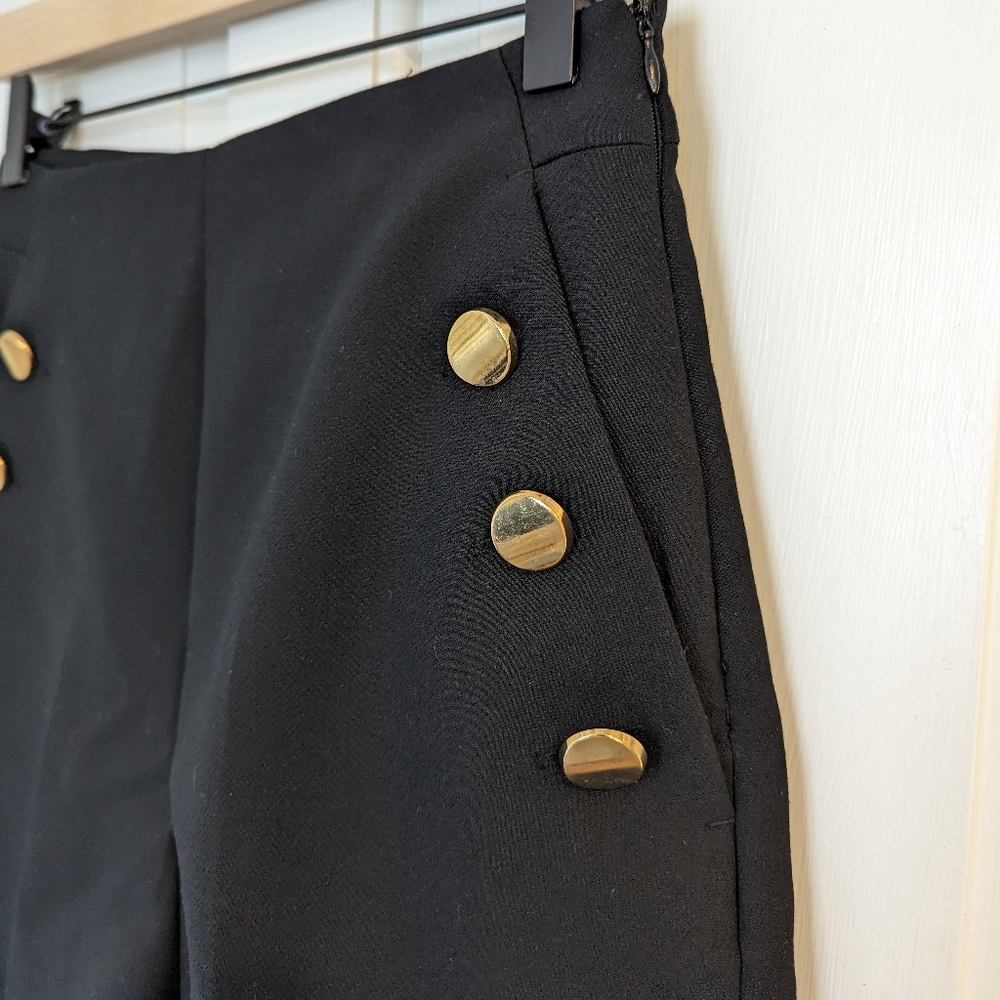 Zara pleated black dressy shorts with gold buttons size small - Picture 3 of 6